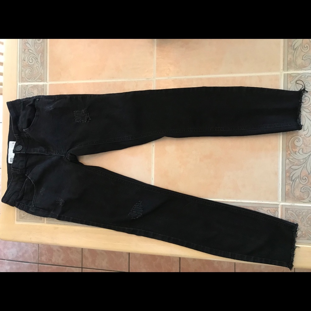 Size one Black jeans!!